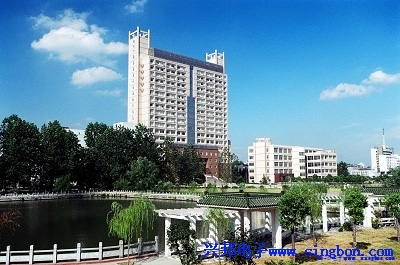 武漢理工大學(xué)馬房山分校IC卡水控管理系統(tǒng)。